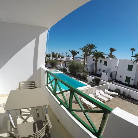 Апартаменты Zuri By Kamili Lanzarote *